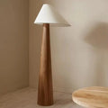 lampadaire-en-bois