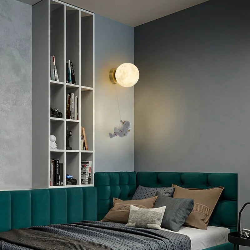 Astronaut Wall-Mounted Bedside Lamp