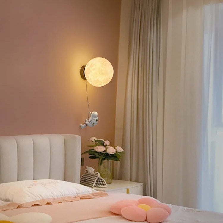 Astronaut Wall-Mounted Bedside Lamp